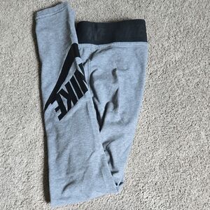 Nike Womens Black and Gray Leggings
